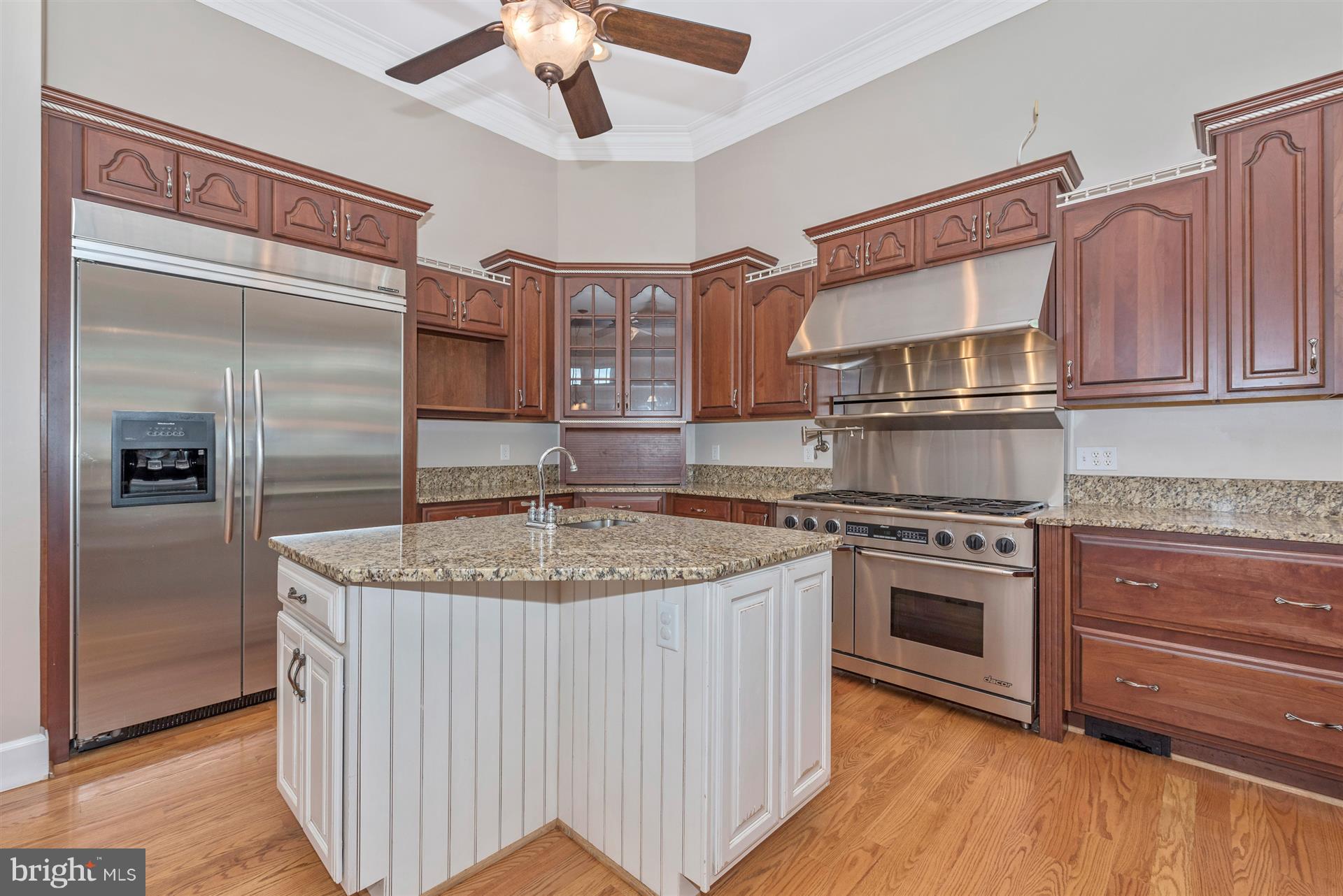 10534 Liberty Road Frederick, MD 21701 - Photo 10 of 49 Gourmet Kitchen