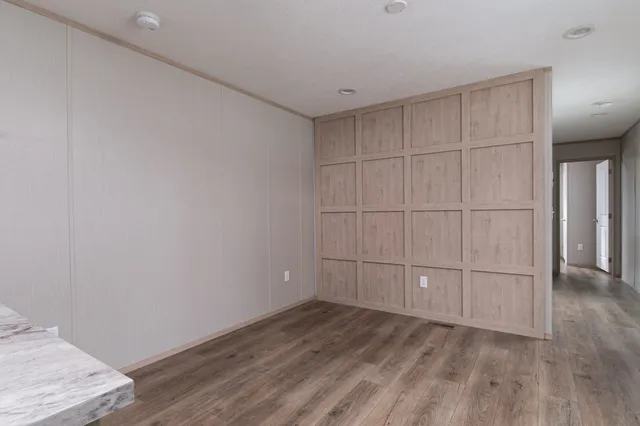 $93,999 | 32 Oak Lane, Springfield, VT 05156