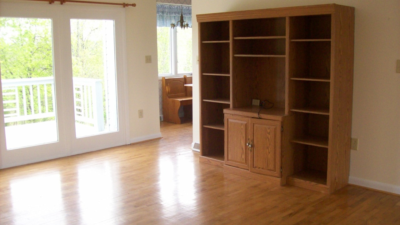 1561 Rock Spring Road Goodview, VA 24095 - Photo 4 of 10 GREAT ROOM