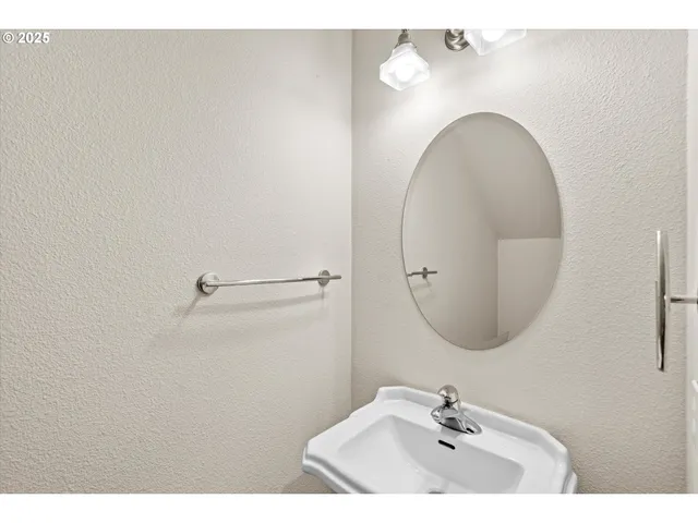 $354,999 | 2590 Northwest 2nd Terrace, Gresham, OR 97030