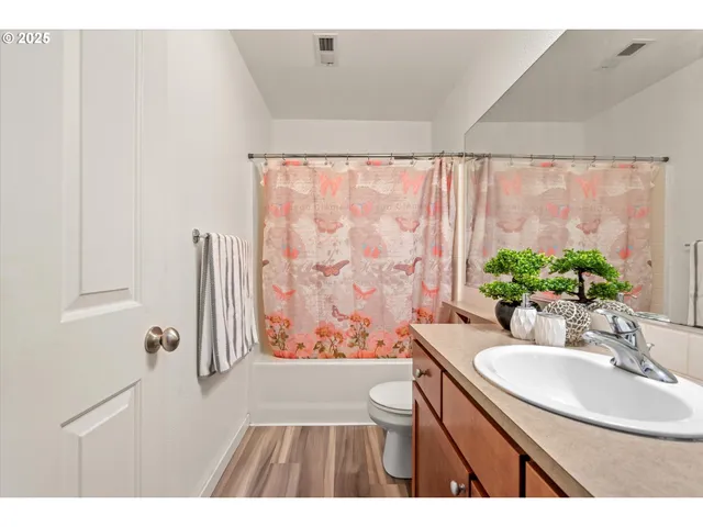 $354,999 | 2590 Northwest 2nd Terrace, Gresham, OR 97030