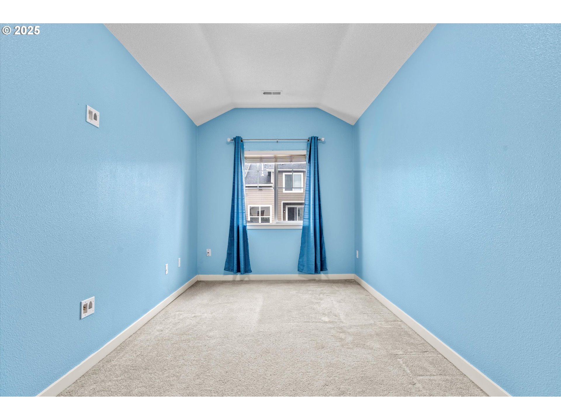 2590 Northwest 2nd Terrace Gresham, OR 97030 - Photo 28 of 31