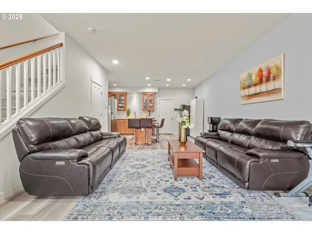 $354,999 | 2590 Northwest 2nd Terrace, Gresham, OR 97030