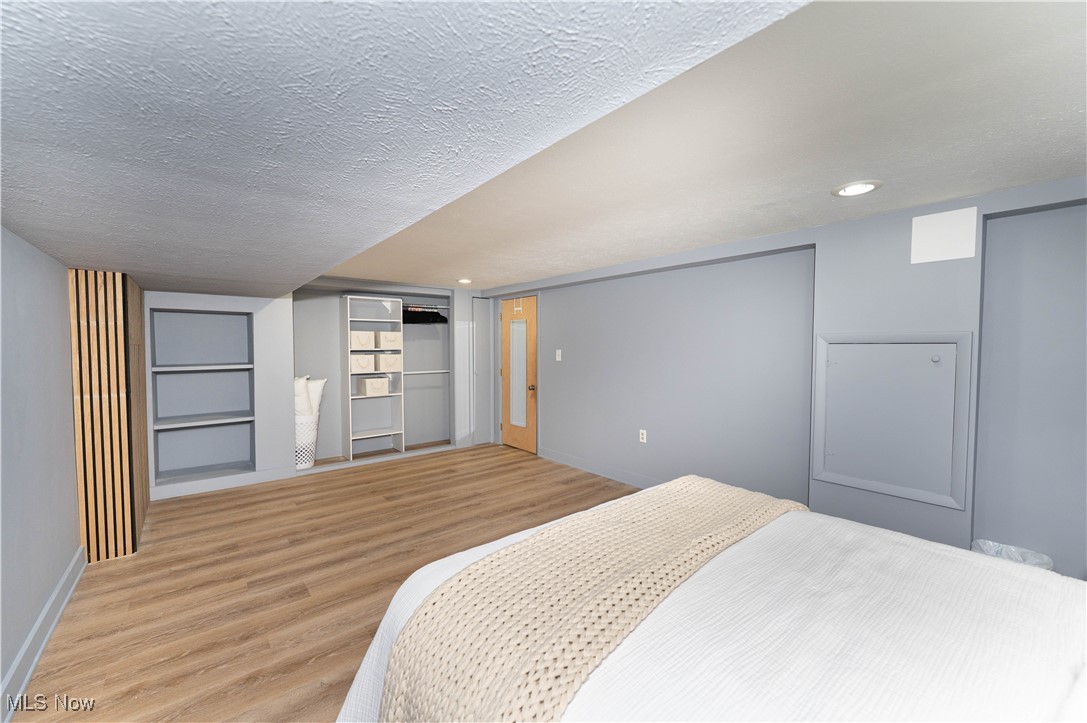 1709 Roselawn Road Cleveland, OH 44124 - Photo 28 of 35 Gallery Image 28