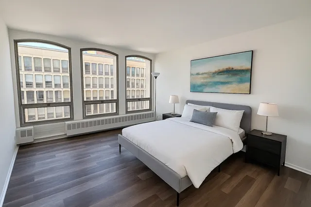 $145,000 | 1450 East 55th Street, Unit 923S, Chicago, IL 60615