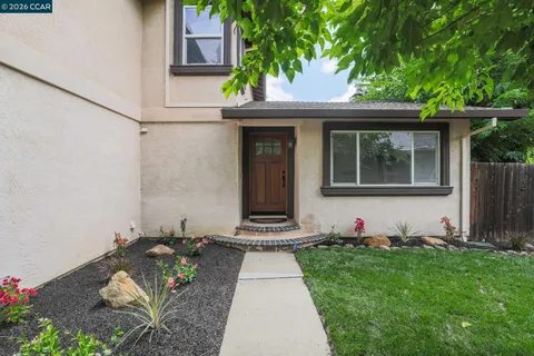 $1,298,000 | 102 Henson Creek Court, Martinez, CA 94553