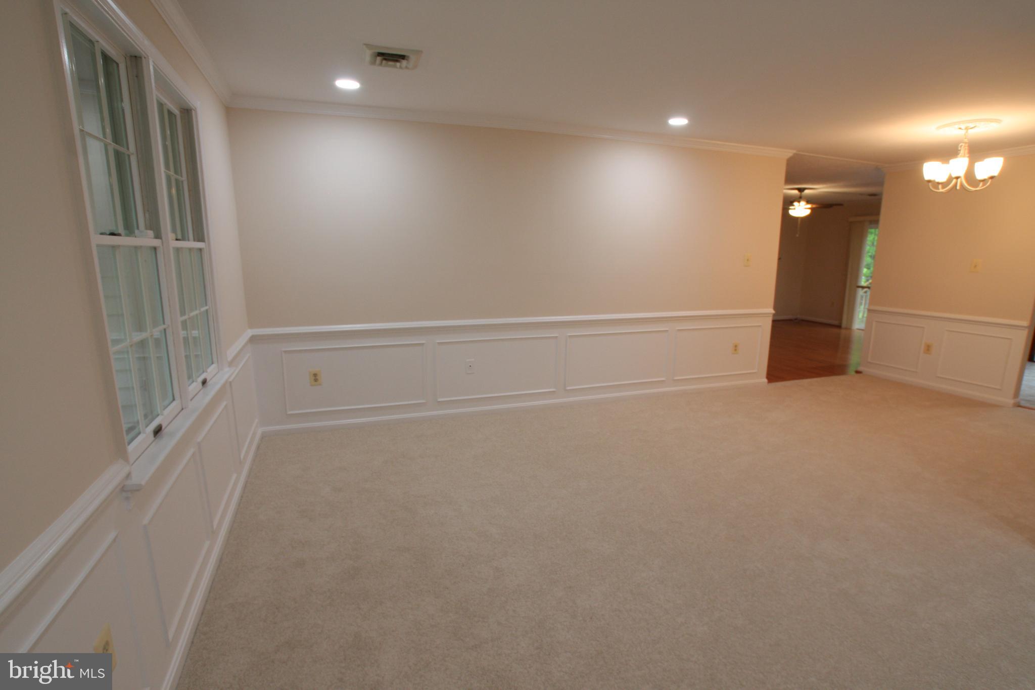 9301 Merkel Farms Road Bowie, MD 20715 - Photo 5 of 22 Living Room