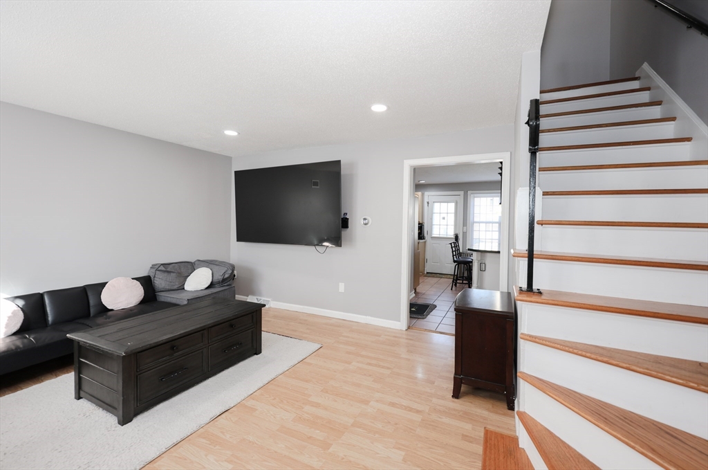 32 A Rockingham Street, Unit 32A Lowell, MA 01852 - Photo 18 of 33