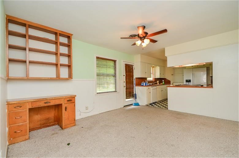4401 Hummingbird Street Houston, TX 77035 - Photo 14 of 26 Gallery Image 14