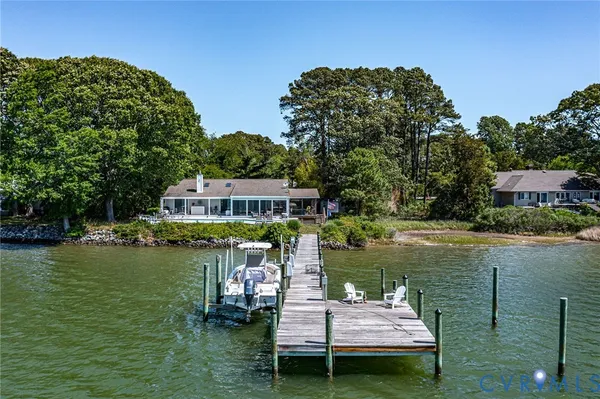 $1,349,500 | 325 Deep Water Drive, White Stone, VA 22578
