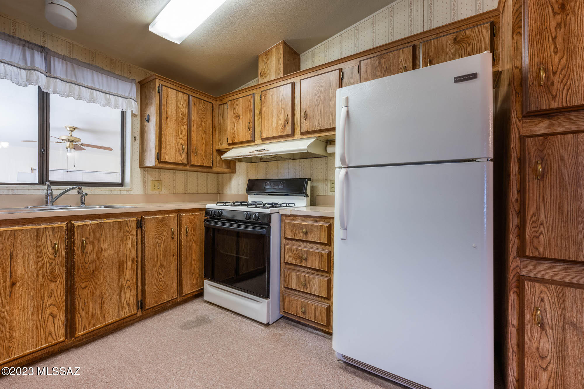 8331 South Kansas Settlement Road Willcox, AZ 85643 - Photo 11 of 41