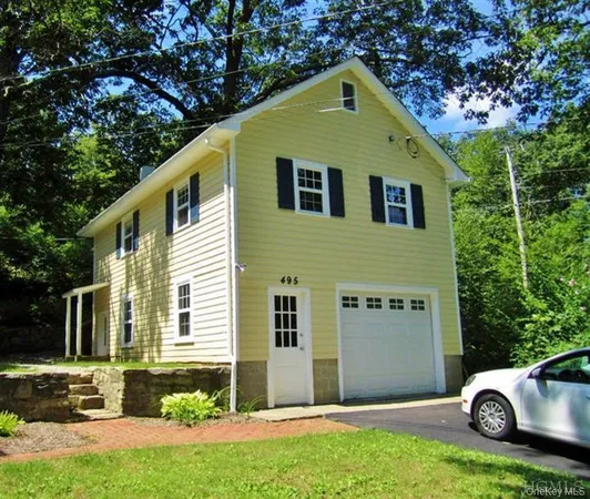 $2,100 | 495 Farmers Mills Road, Carmel, NY 10512