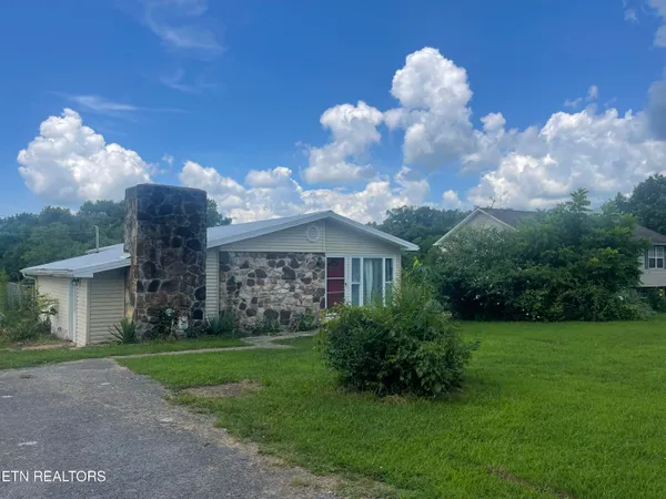 $209,900 | 501 Boone Drive, Harrogate, TN 37752