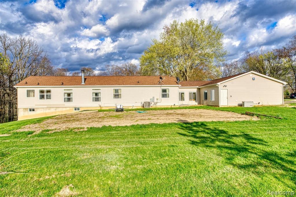 16556 Dutton Road Gregory, MI 48137 - Photo 57 of 71 Gallery Image 57