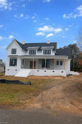 6099 Reynolda Trace, Greensboro, NC 27455