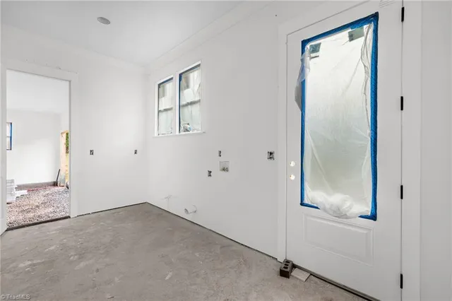 6099 Reynolda Trace, Greensboro, NC 27455