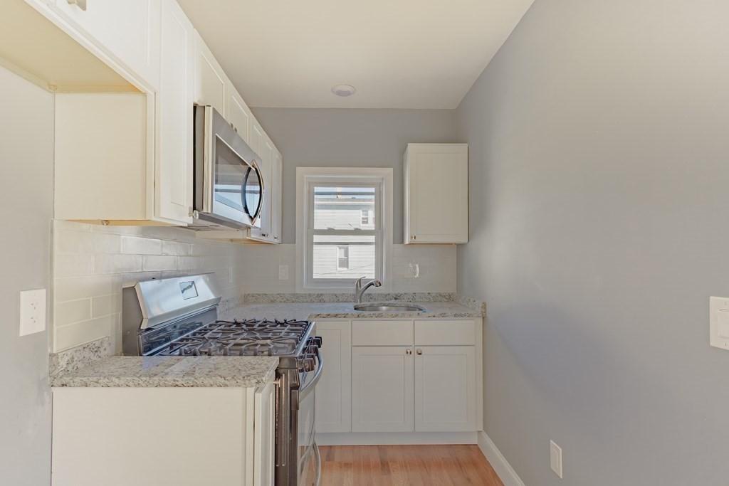 159 Baker Street Fall River, MA 02721 - Photo 17 of 42