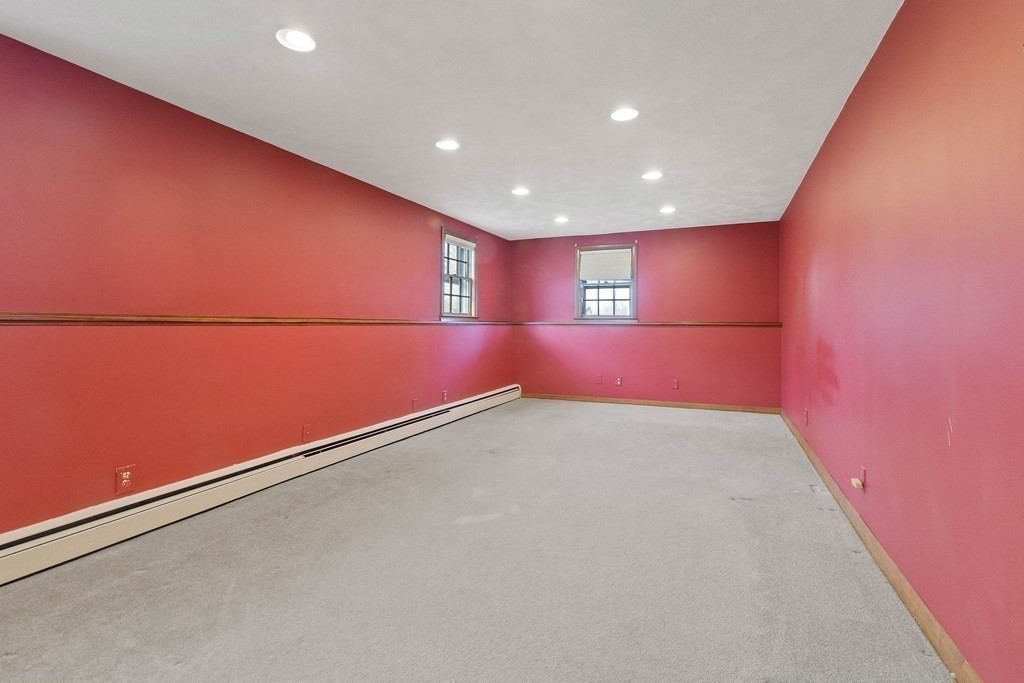 29 Taft Avenue Beverly, MA 01915 - Photo 21 of 41 a view of an empty room