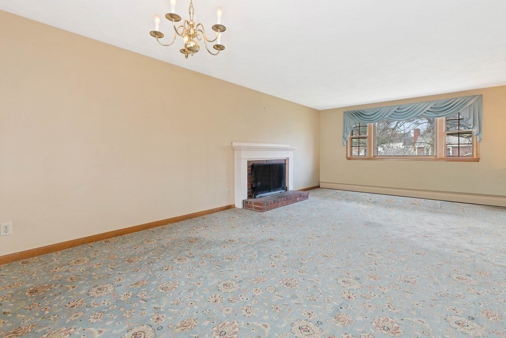 29 Taft Avenue Beverly, MA 01915 - Photo 6 of 41 an empty room with windows