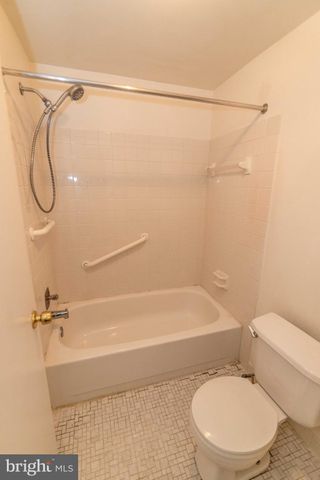 $279,000 | 987 Putnam Boulevard, Wallingford, PA 19086