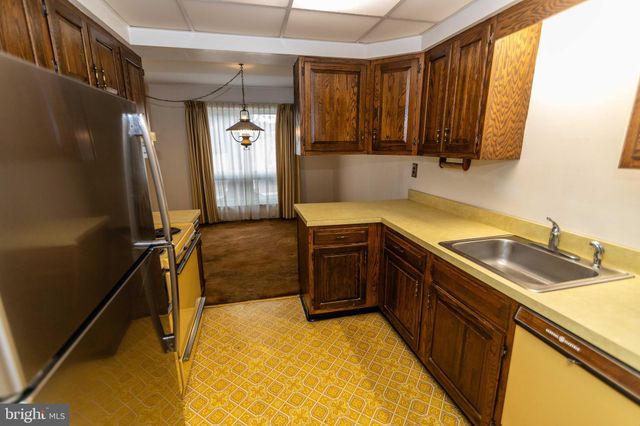 $279,000 | 987 Putnam Boulevard, Wallingford, PA 19086