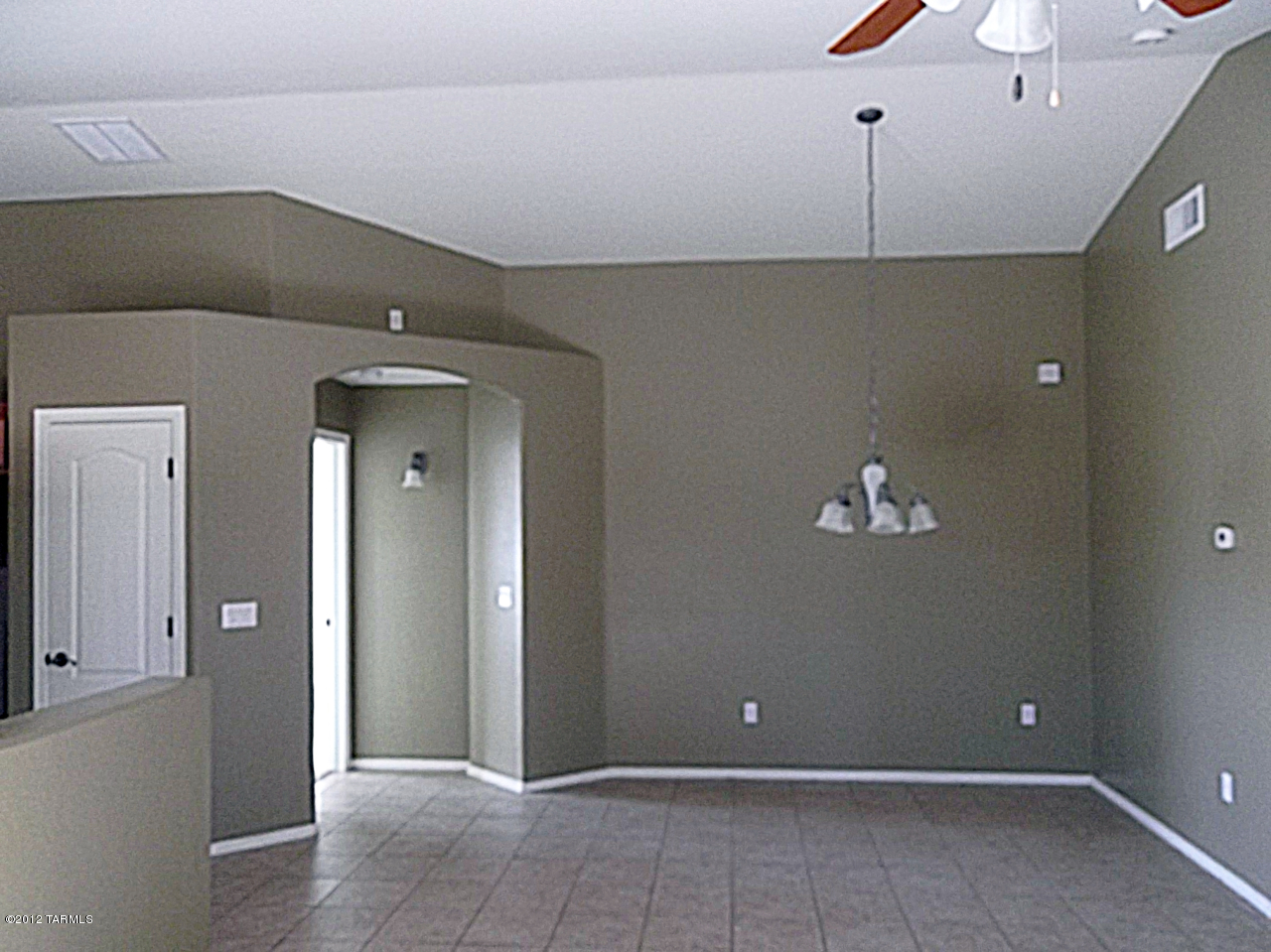 514 South Stone Bench Road Vail, AZ 85641 - Photo 3 of 12
