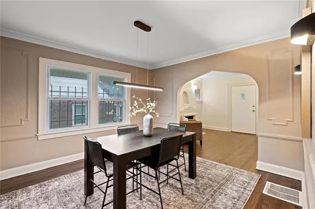 $234,900 | 1122 East 76th Street, Kansas City, MO 64131