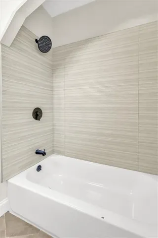 $234,900 | 1122 East 76th Street, Kansas City, MO 64131