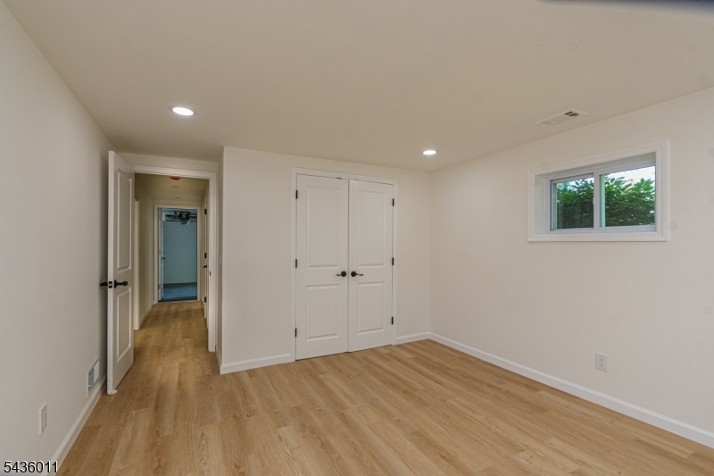 104 Marmora Road Parsippany, NJ 07054 - Photo 28 of 38