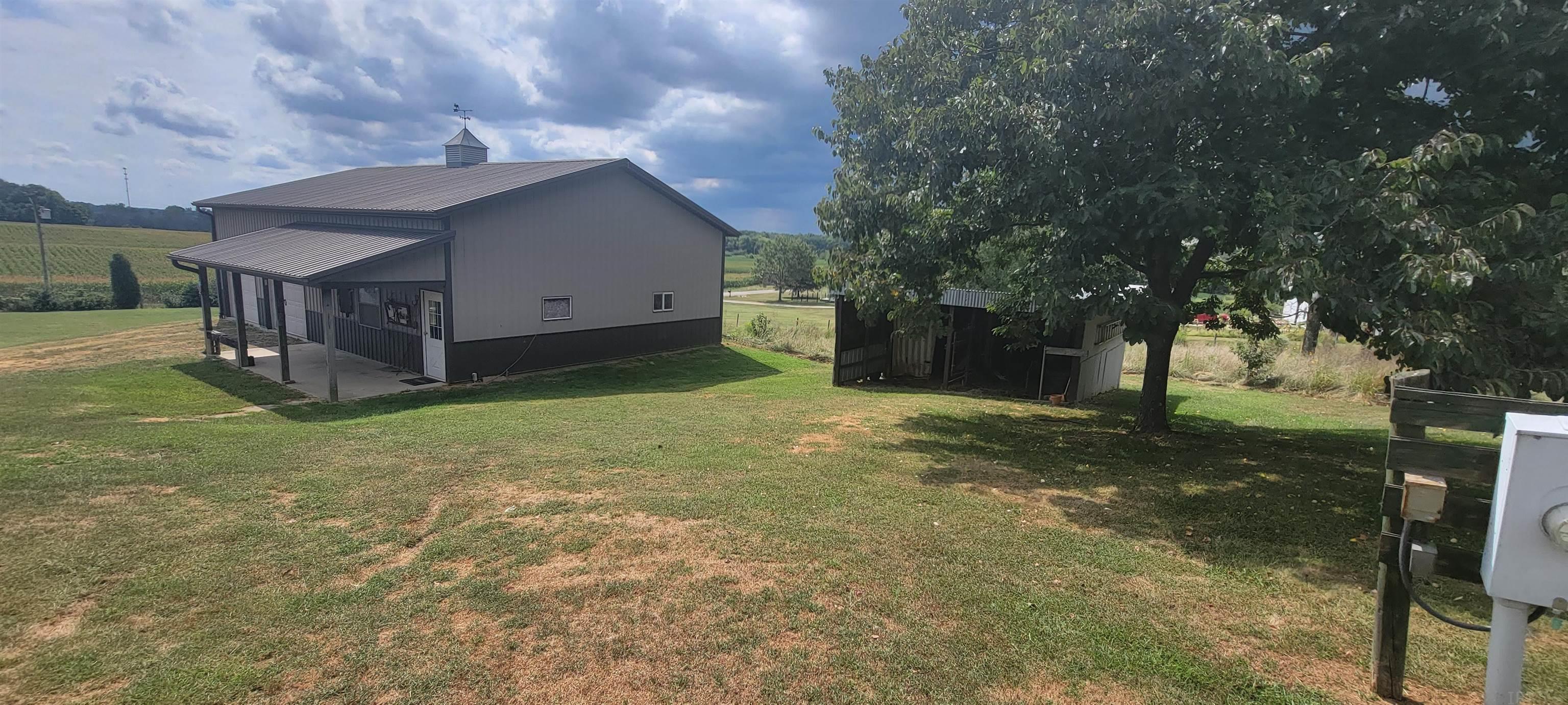 956 Clutter Road Lynnville, IN 47619 - Photo 13 of 35 Gallery Image 13