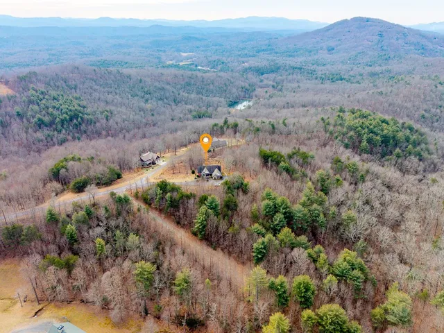 $750,000 | 163 Yellow Maple Lane, Murphy, NC 28906