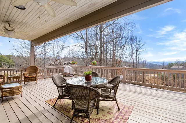 $750,000 | 163 Yellow Maple Lane, Murphy, NC 28906