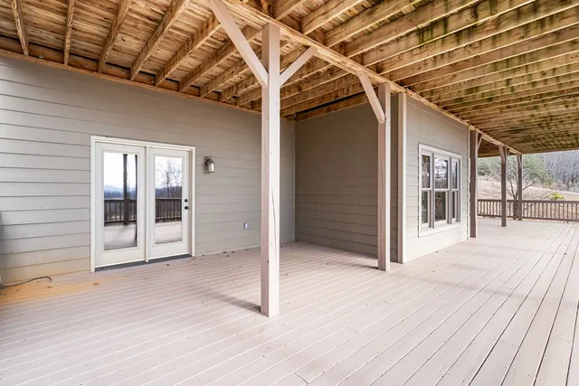 $750,000 | 163 Yellow Maple Lane, Murphy, NC 28906