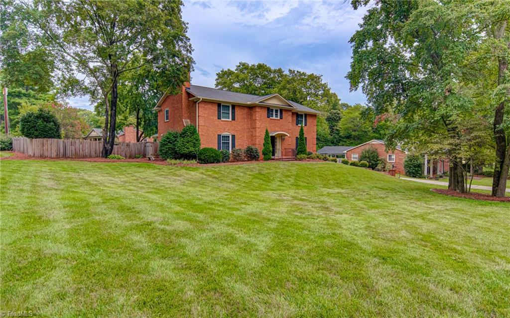 3989 Quilling Road Winston-Salem, NC 27104 - Photo 2 of 37 Gallery Image 2