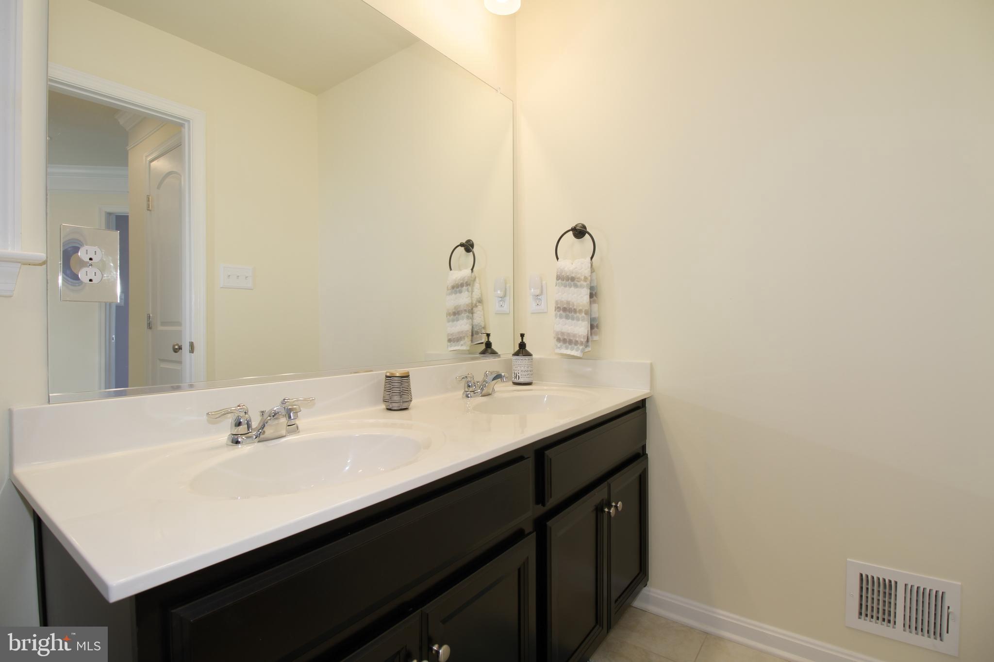 8135 Ridgely Loop Severn, MD 21144 - Photo 34 of 48 Gallery Image 34