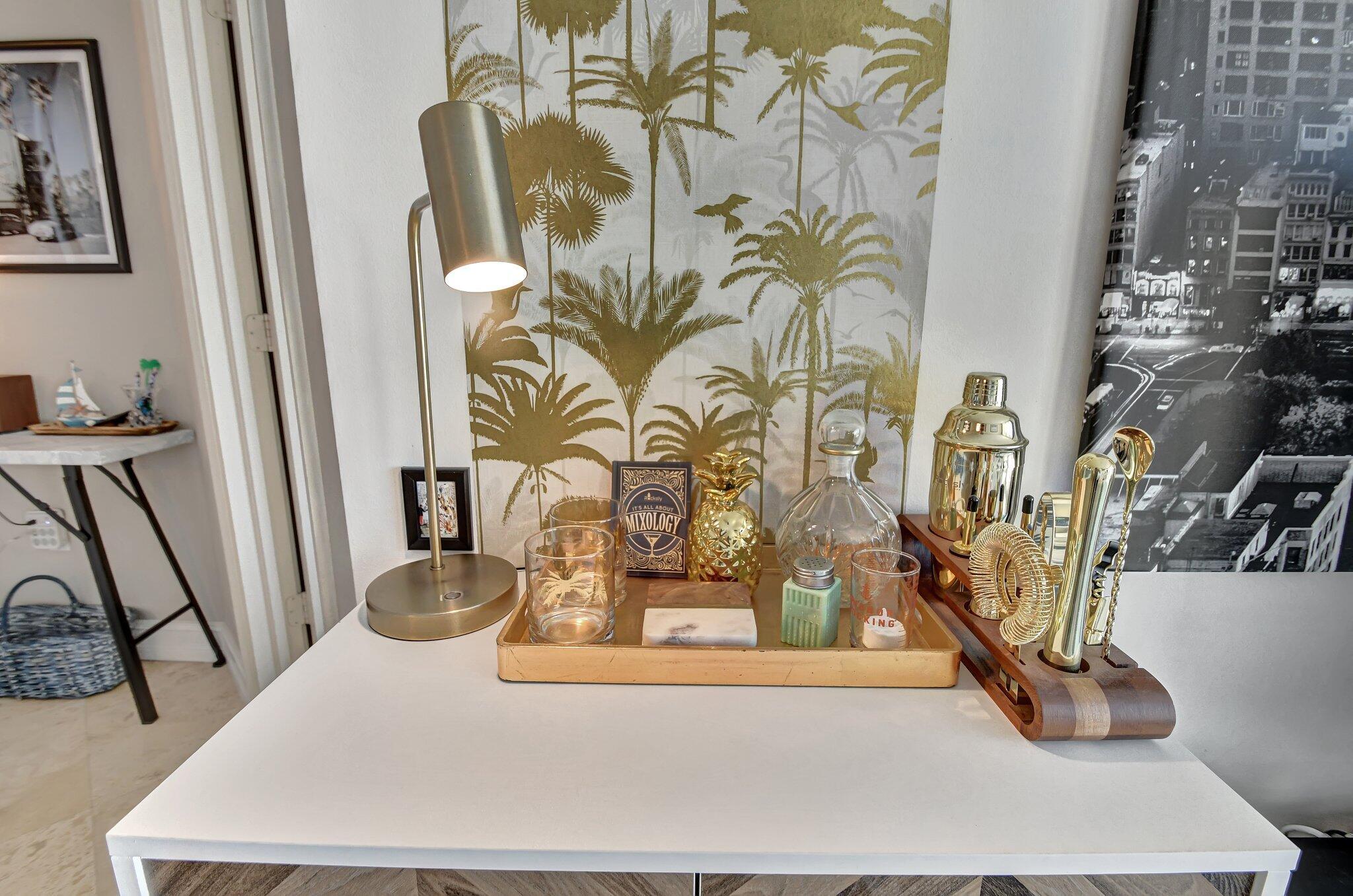 99 Southeast Mizner Boulevard, Unit 823 Boca Raton, FL 33432 - Photo 19 of 48 22-web-or-mls-DSC_0166