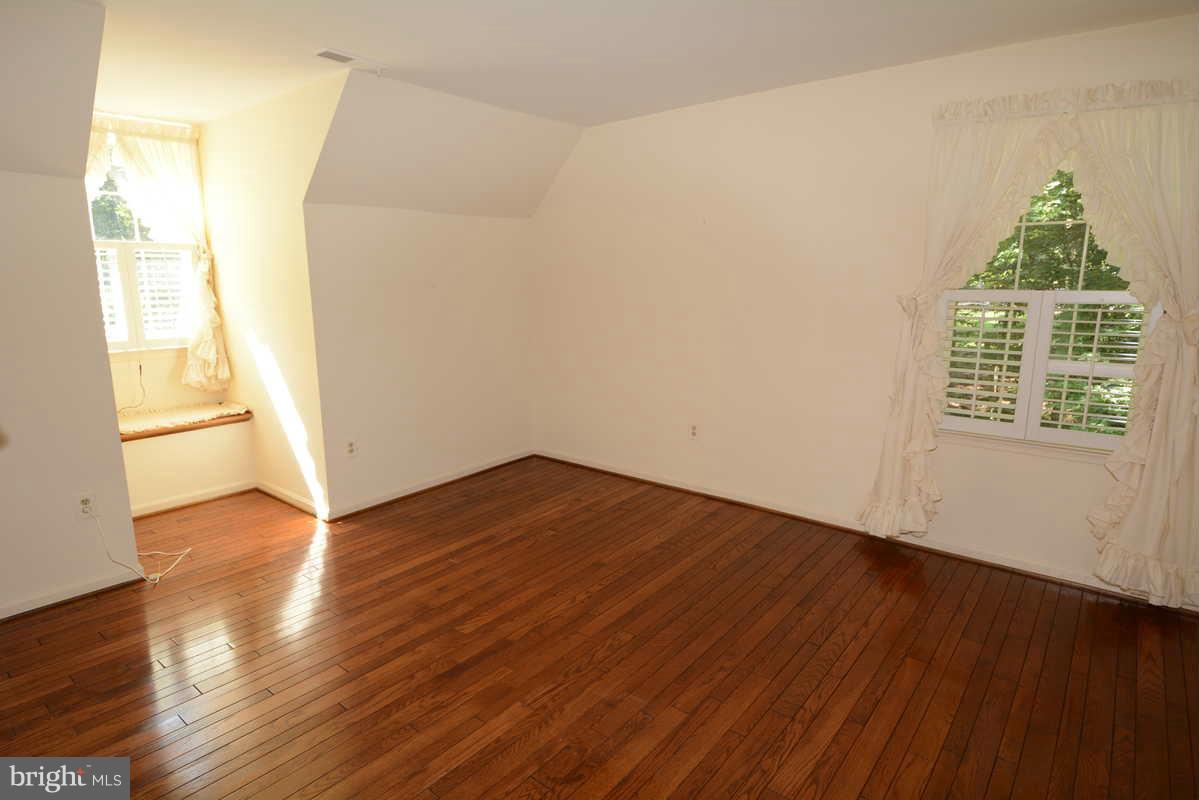 3810 Russell Road Woodbridge, VA 22192 - Photo 18 of 30 Bedroom