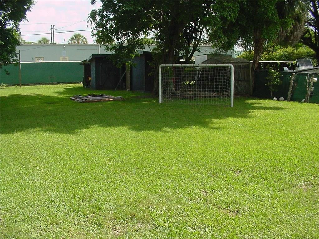 5809 Edwards Road Margate, FL 33063 - Photo 5 of 7 Photo 5