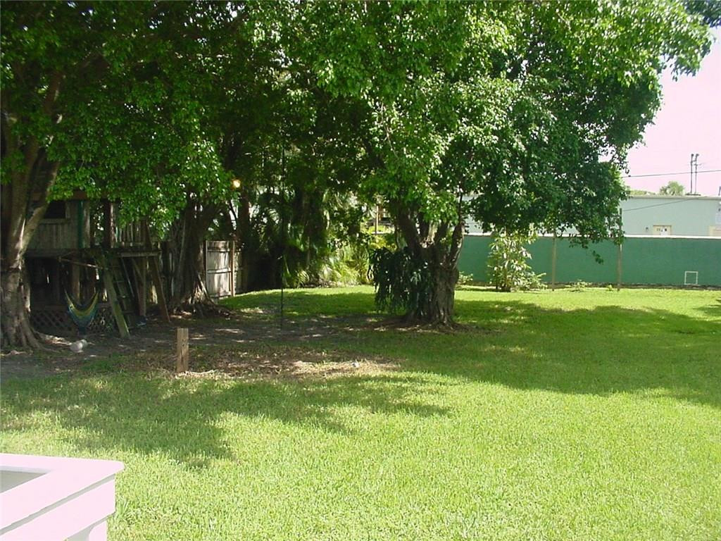 5809 Edwards Road Margate, FL 33063 - Photo 6 of 7 Photo 6