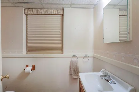 $349,900 | 406 West 109th Street, Kansas City, MO 64114