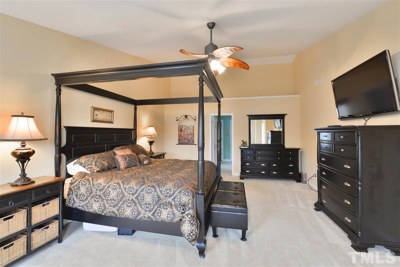 100 Faldo Cove Raleigh, NC 27603 - Photo 17 of 24