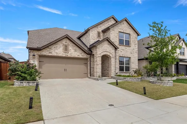 $550,000 | 1913 Braided Mane Avenue, Aubrey, TX 76227