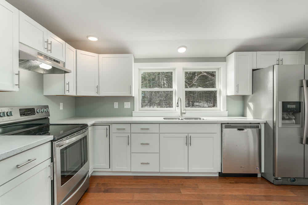 360 Post Road Bowdoinham, ME 04008 - Photo 14 of 29 360postroad-10