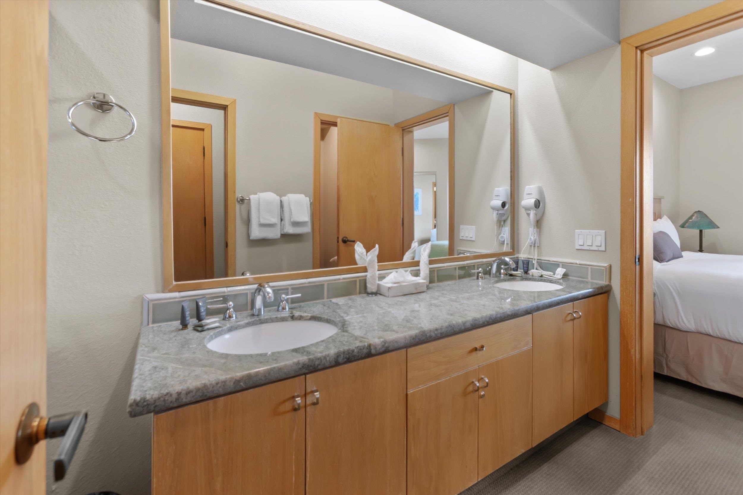 201 Shirley Cyn Road, Unit 241 Olympic Valley, CA 96146 - Photo 16 of 28