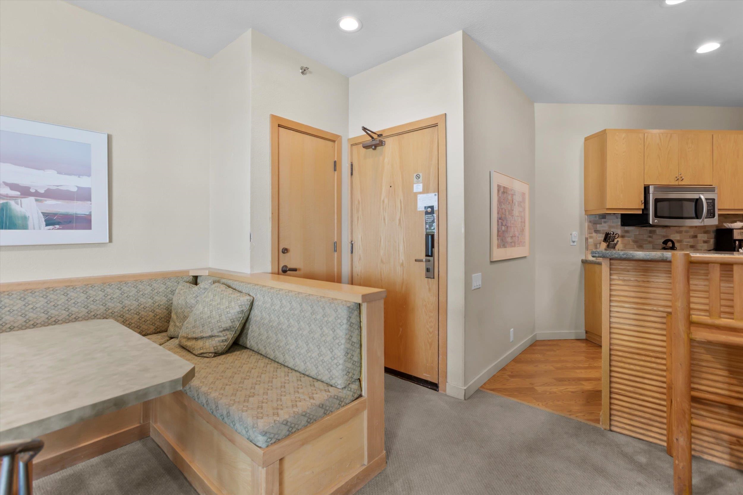 201 Shirley Cyn Road, Unit 241 Olympic Valley, CA 96146 - Photo 8 of 28