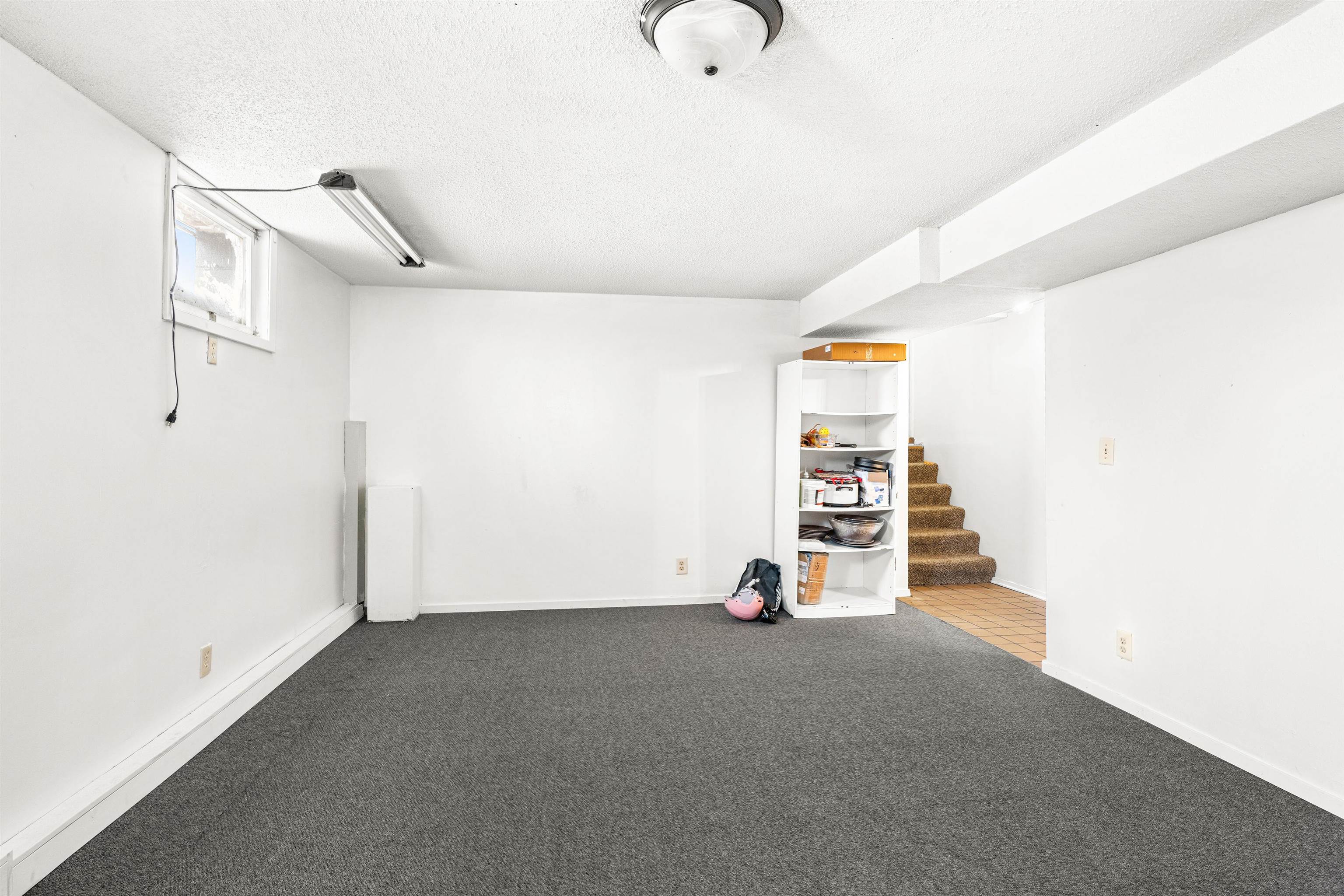 3325 Strand Road Duluth, MN 55803 - Photo 26 of 33 Rec room with new carpeted floor.