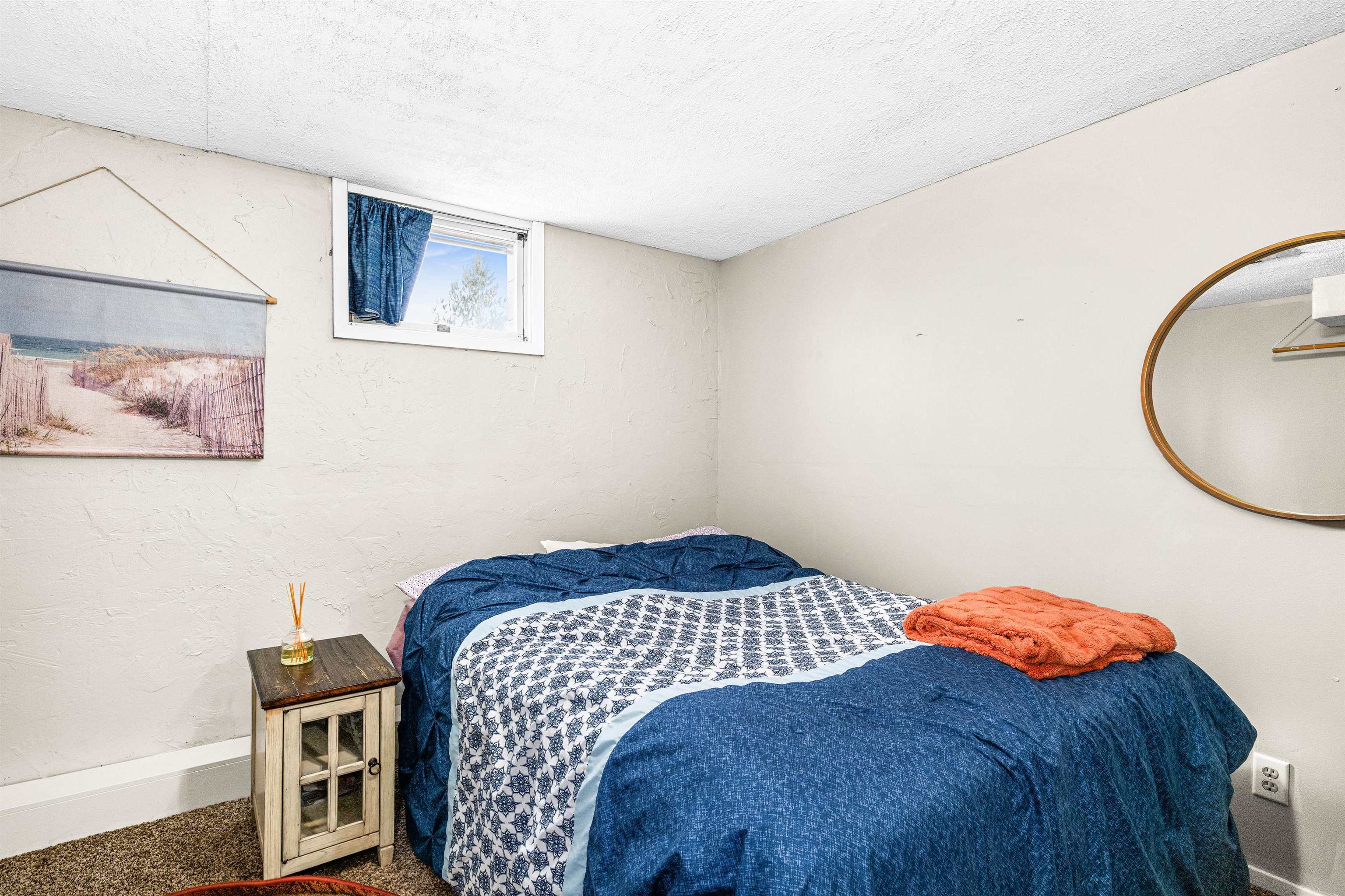 3325 Strand Road Duluth, MN 55803 - Photo 27 of 33 Non-conforming bedroom or flex-use as den/office.