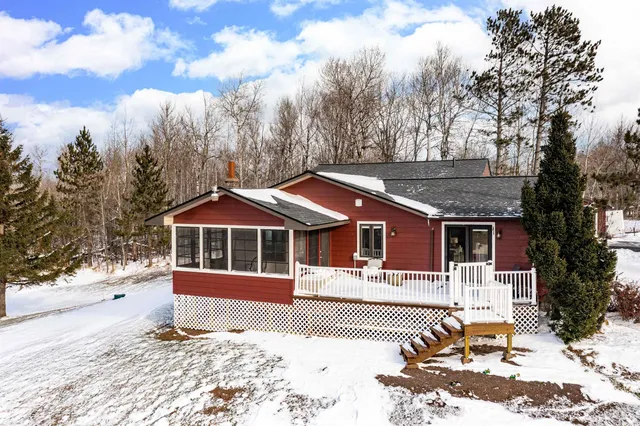 $595,000 | 3325 Strand Road, Duluth, MN 55803
