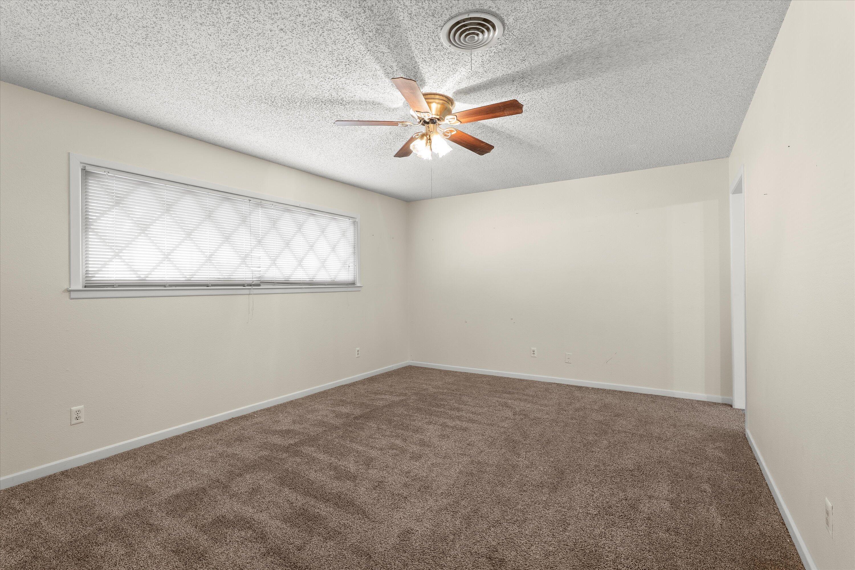 4401 27th Street Lubbock, TX 79410 - Photo 10 of 28 10-4401 27th St