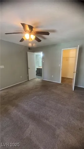 $1,450 | 8101 West Flamingo Road, Unit 2110, Las Vegas, NV 89147